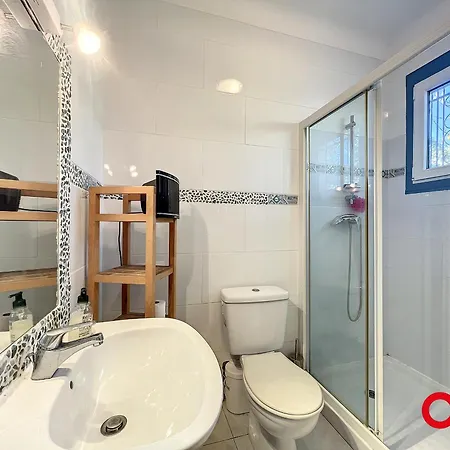 Spacieuse Et Calme Pres Des Plages Avec Jardin, Terrasse, Wifi Et Climatisation - Fr-1-647-32 * Menton