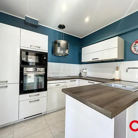 Vila Spacieuse Et Calme Pres Des Plages Avec Jardin, Terrasse, Wifi Et Climatisation - Fr-1-647-32