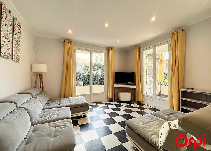 Spacieuse Et Calme Pres Des Plages Avec Jardin, Terrasse, Wifi Et Climatisation - Fr-1-647-32 Μεντόν